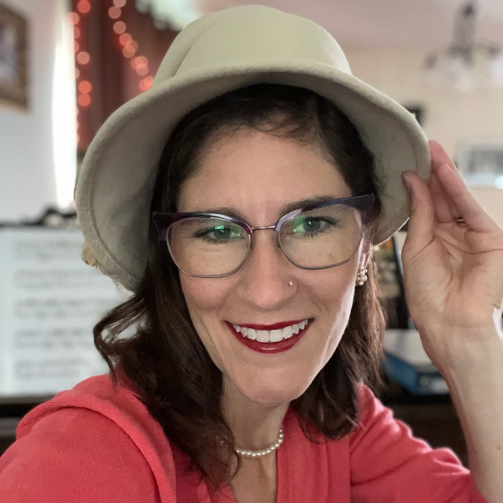 Meet your Posher, Lisa